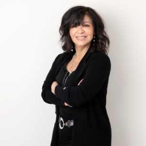Half body portrait of Mati Edwards of MatiDesign, interior designer, interior decorator, and home stager in London Ontario